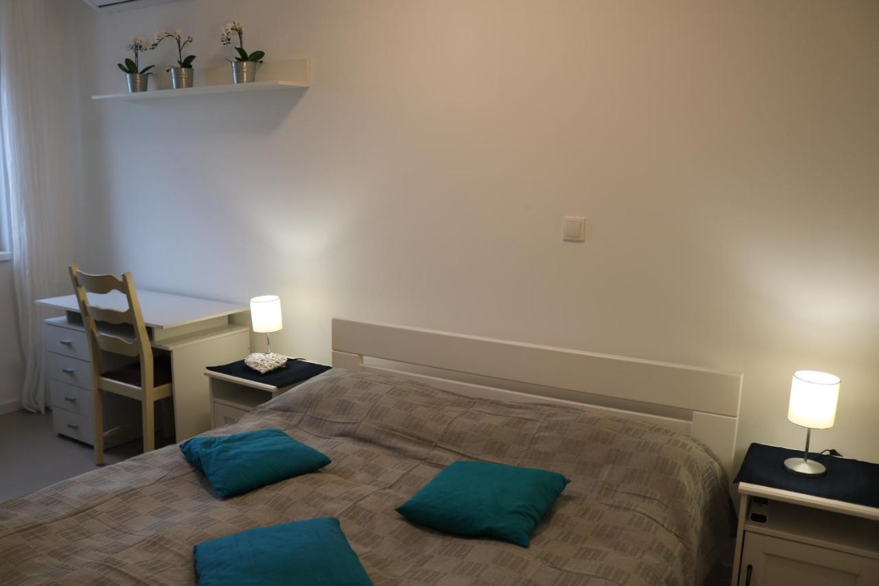 Apartment D&E Punat - Free Parking And Wi-Fi Luaran gambar